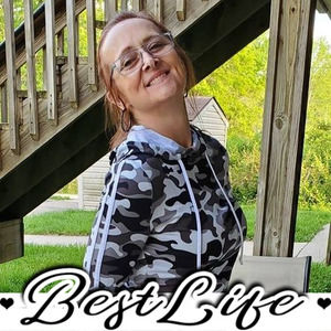 Meet your Posher, Pamela